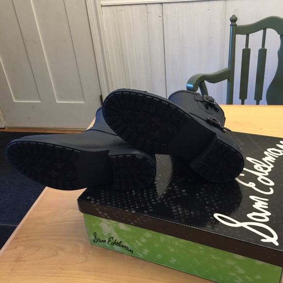 Sam Edelman Keigan boots *ONE DAY SALE* - Picture 3 of 6